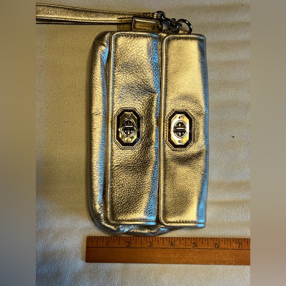 COACH Metallic Gold Leather Wristlet Clutch With Two Turn Lock Compartme… - Picture 12 of 13